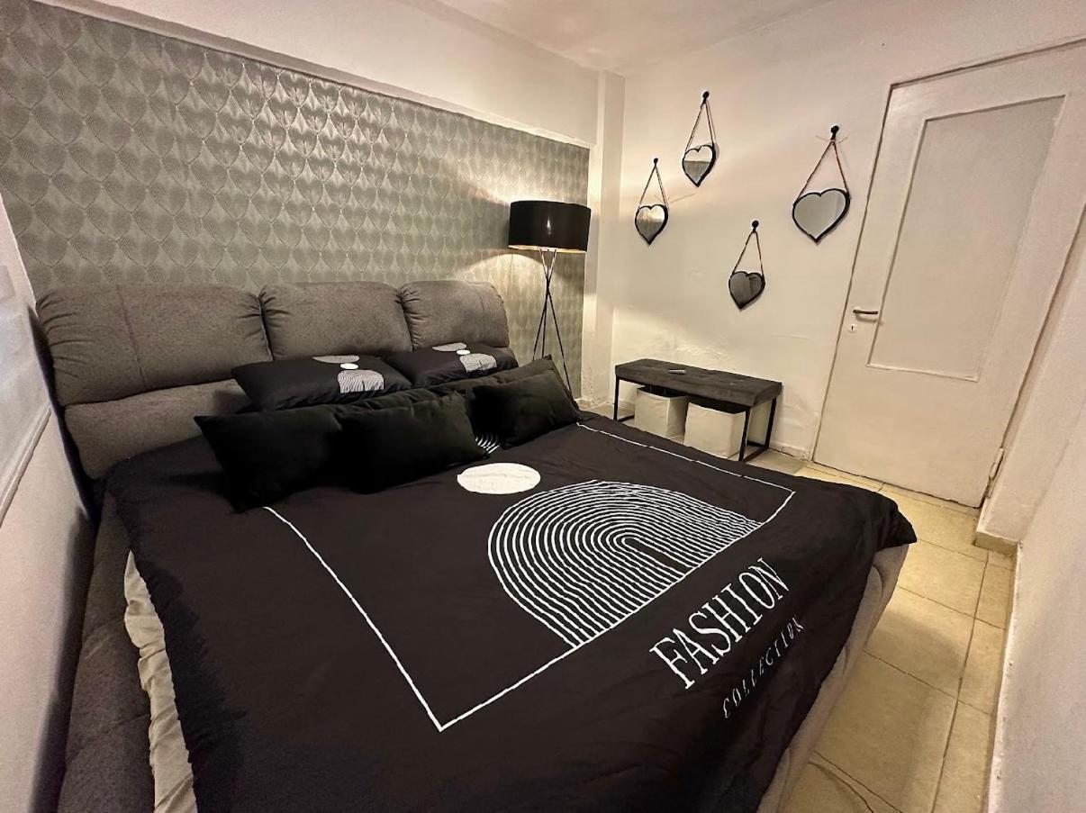 שבטי ישראל - דירת בוטיק Apartment Haifa Luaran gambar